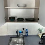 Jasminkas Host 1, Ruhig, Gratis Parkplatz Balkon & Im 1, Stockwerk