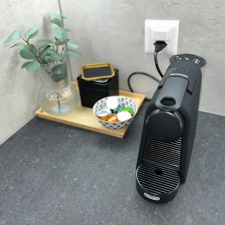 Jasminkas Host 1, Ruhig, Gratis Parkplatz Balkon & Im 1, Stockwerk Apartamento *