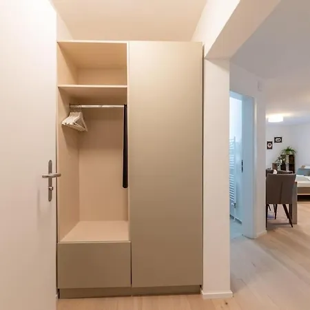 Jasminkas Host 1, Ruhig, Gratis Parkplatz Balkon & Im 1, Stockwerk * St. Gallen