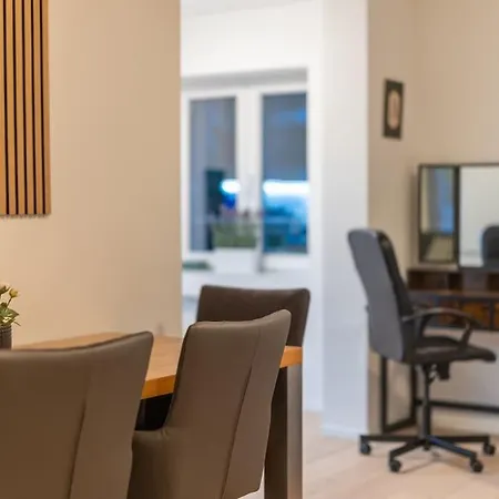 Appartamento Jasminkas Host 1, Ruhig, Gratis Parkplatz Balkon & Im 1, Stockwerk *