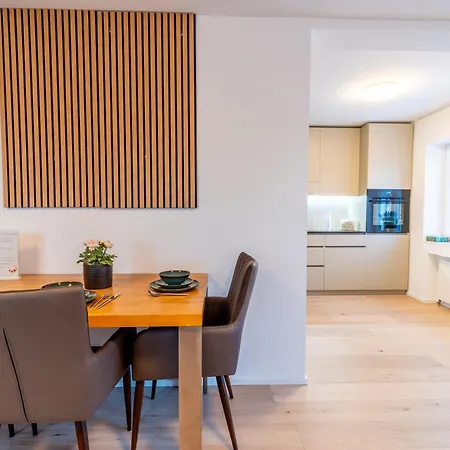 Jasminkas Host 1, Ruhig, Gratis Parkplatz Balkon & Im 1, Stockwerk Apartament St. Gallen