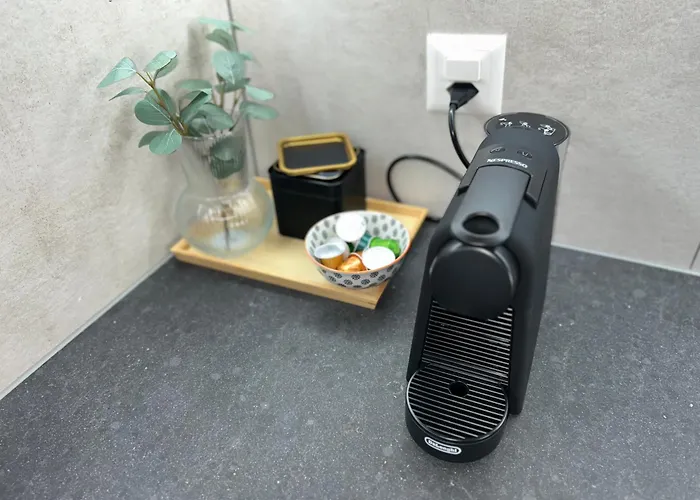 Jasminkas Host 1, Ruhig, Gratis Parkplatz Balkon & Im 1, Stockwerk Appartement *