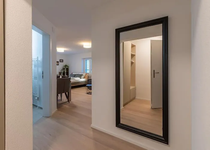 Jasminkas Host 1, Ruhig, Gratis Parkplatz Balkon & Im 1, Stockwerk *