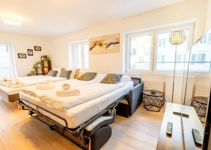 Apartment Jasminkas Host 1, Ruhig, Gratis Parkplatz Balkon & Im 1, Stockwerk