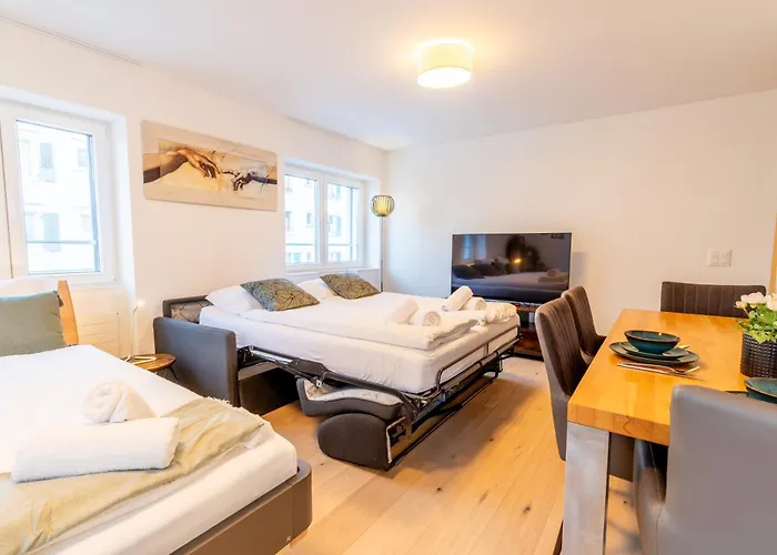 Jasminkas Host 1, Ruhig, Gratis Parkplatz Balkon & Im 1, Stockwerk