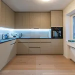 Jasminkas Host 1, Ruhig, Gratis Parkplatz Balkon & Im 1, Stockwerk Lägenhet